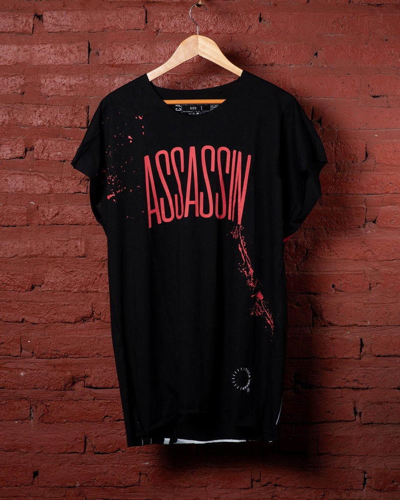 Remera Oversize S-Manga Assassin Negra